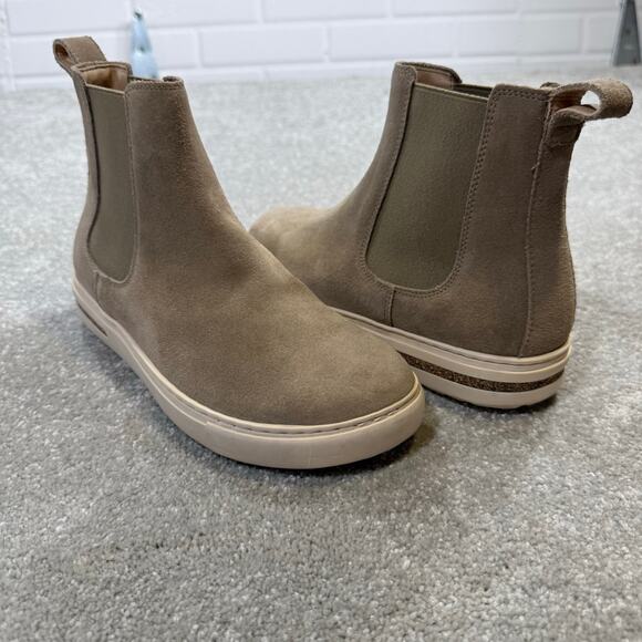 Birkenstock Store Return Bend Chelsea Boots Suede Taupe Womens 7 EU 38 Narrow - Picture 3 of 15